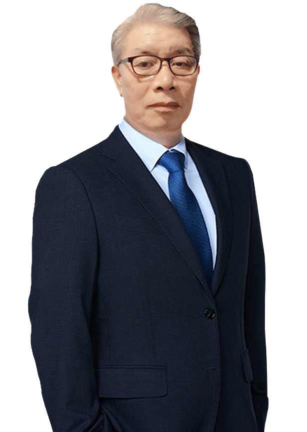 유만균 고문